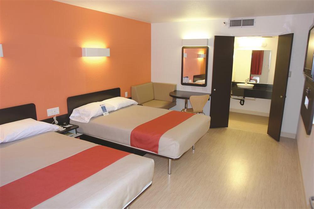 Park Inn By Radisson, Santa Rosa South Room photo