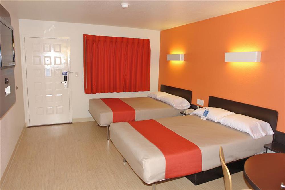 Park Inn By Radisson, Santa Rosa South Room photo